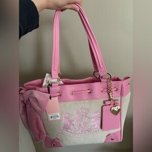 NWT Juicy Couture Classic Scottie Dogs Daydreamer Tote 💗💗